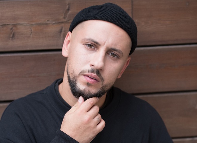 MONATIK упал со сцены во время выступления в Минске