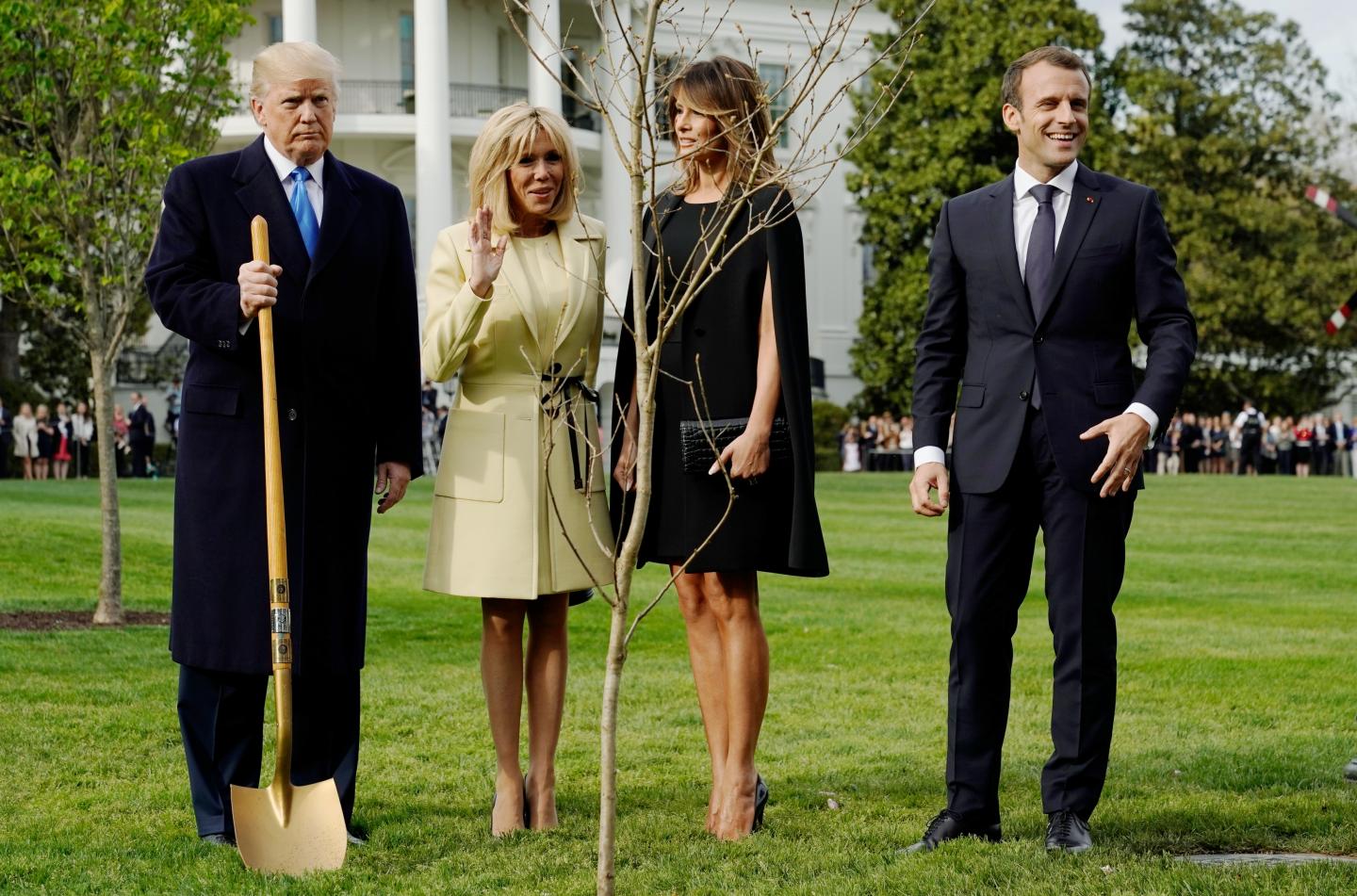 В Испании нашли двойника Трампа. И это женщина 